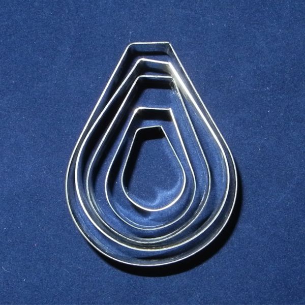 Dog Rose Petal Cutters - Metal Small Set of 5 FC 99S