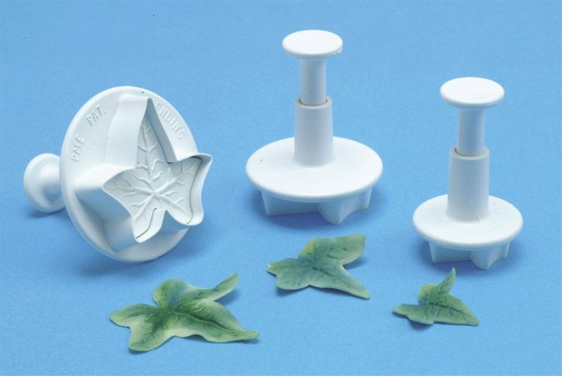 PME Veined Ivy Leaf Extra Lage plunger cutter- Set of 3 (XL) PME