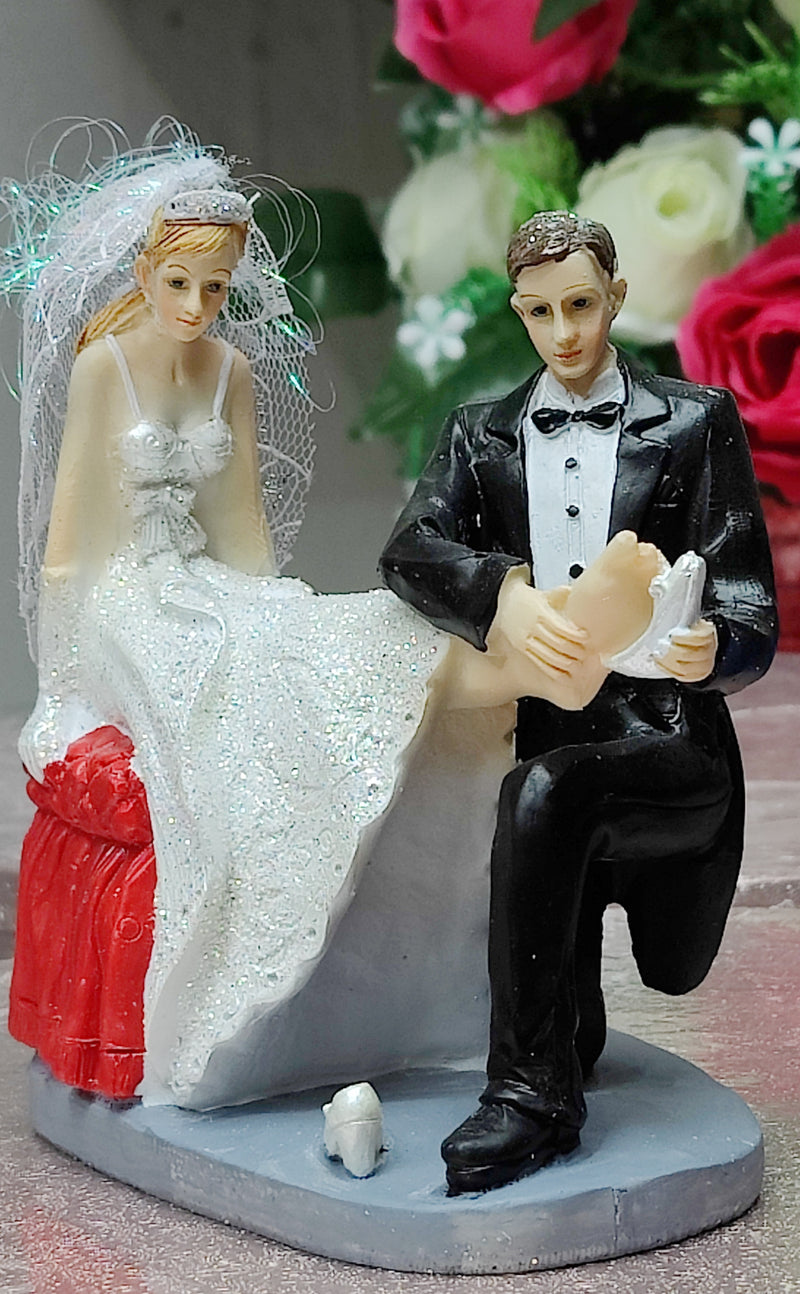 Wedding Figurine Groom Dragging Bride Shiny Resin Cake Topper