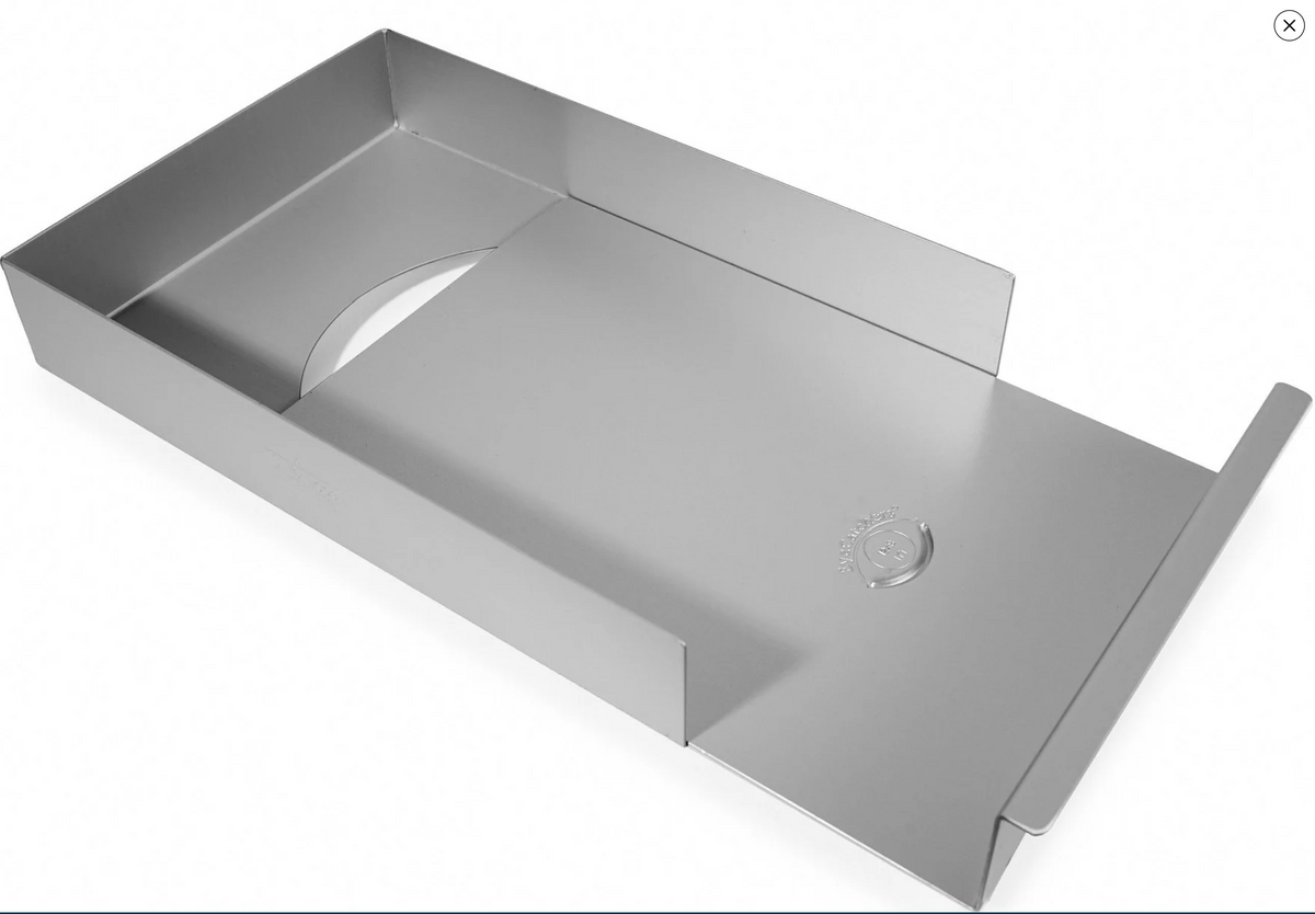 12x8x2 inch Eyecatcher© Brownie Tin Silverwood