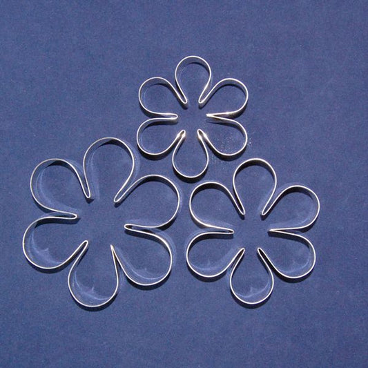 Quick Rose metal cutters set of 3  FC 204S