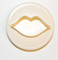 Cup cake cutter (Double Sided)  Lips  / Circle -FMM