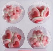 Pink Mini Hearts and Flowers Sugar Pipings. 24 piece.